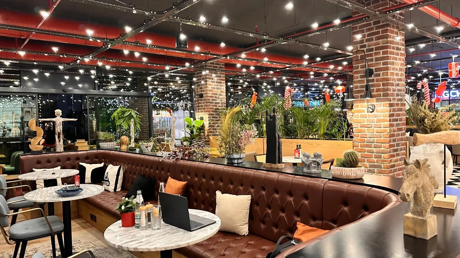 Orbi City Batumi Star Aparthotel 5*,  Georgia